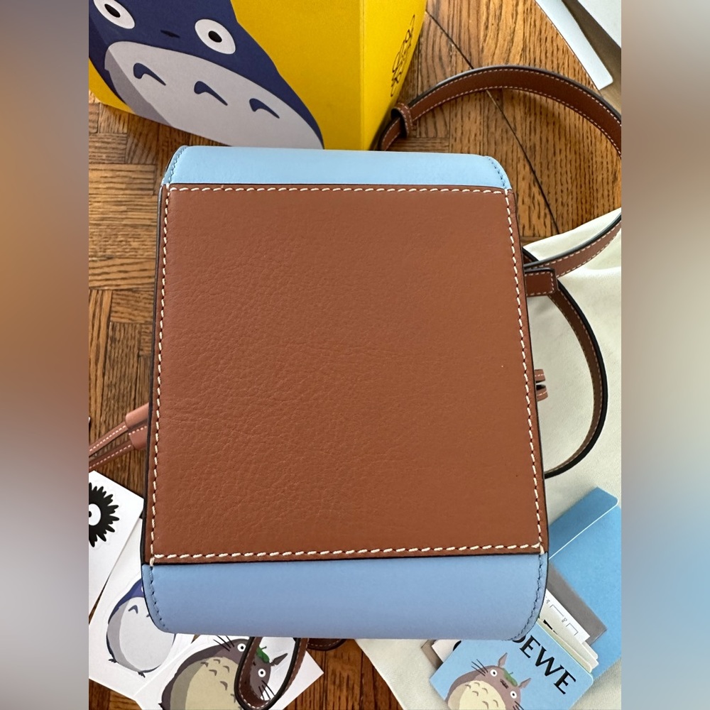 Loewe x Studio Ghibli Mini Hammock Totoro Limited Edition rare collector’s item - Picture 5 of 9